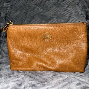 Michael Kors Clutch Coin Purse - Tan